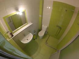 RIVIERA ROOMS