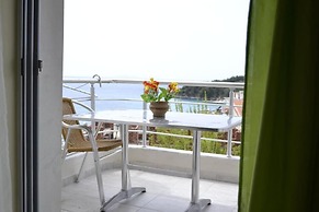 RIVIERA ROOMS