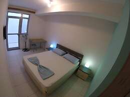 RIVIERA ROOMS