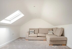 Brand New Luxury Self Contained Flat