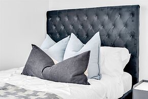 Bellair Yorkville