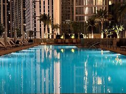Downtown Dream Sea View Near Dubai Mall