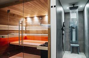 Chalet Amadeus - Designer Luxury Chalet for 14
