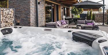 Chalet Amadeus - Designer Luxury Chalet for 14