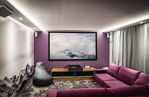 Chalet Amadeus - Designer Luxury Chalet for 14