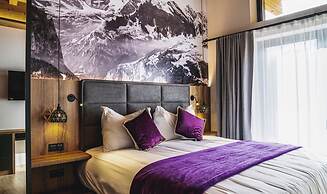 Chalet Amadeus - Designer Luxury Chalet for 14
