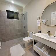 Villa Vuemont - Peaceful 3 Bedroom Villa With Pool
