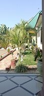 Elegance Lodge &Hotel