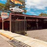 Hotel Cabinas Jacomar