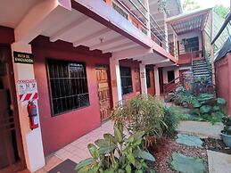 Hotel Cabinas Jacomar