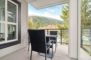 Harmony Haven 2BR Lakefront Suite