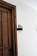 Lina Guest House