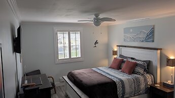 The Candlelight Inn
