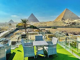 White House Pyramids View