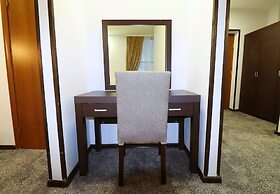Crossway Hotel