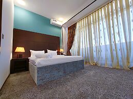 Crossway Hotel