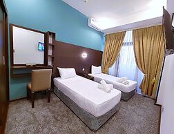 Crossway Hotel