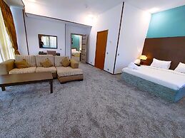 Crossway Hotel