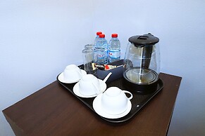 Crossway Hotel