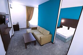 Crossway Hotel