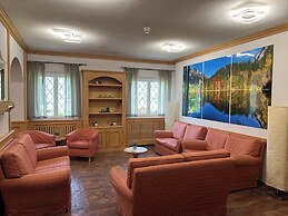 PARKHOTEL BELLEVUE
