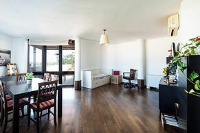 Lighthouse View Apartment by Wonderful Italy