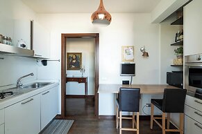 Lighthouse View Apartment by Wonderful Italy