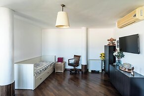 Lighthouse View Apartment by Wonderful Italy