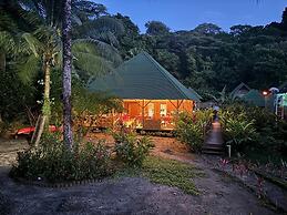 JENENÉ LODGE
