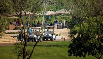 Steyn City Hotel by Saxon