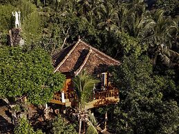 Kailash Lodge
