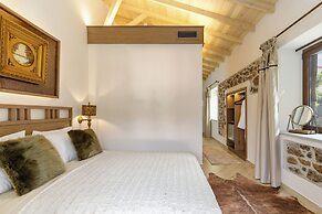 Meydani Suites