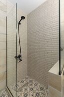 Meydani Suites