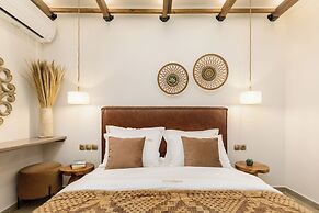 Meydani Suites