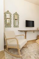 Meydani Suites