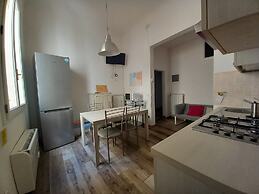 Cavour 46 Second in Firenze