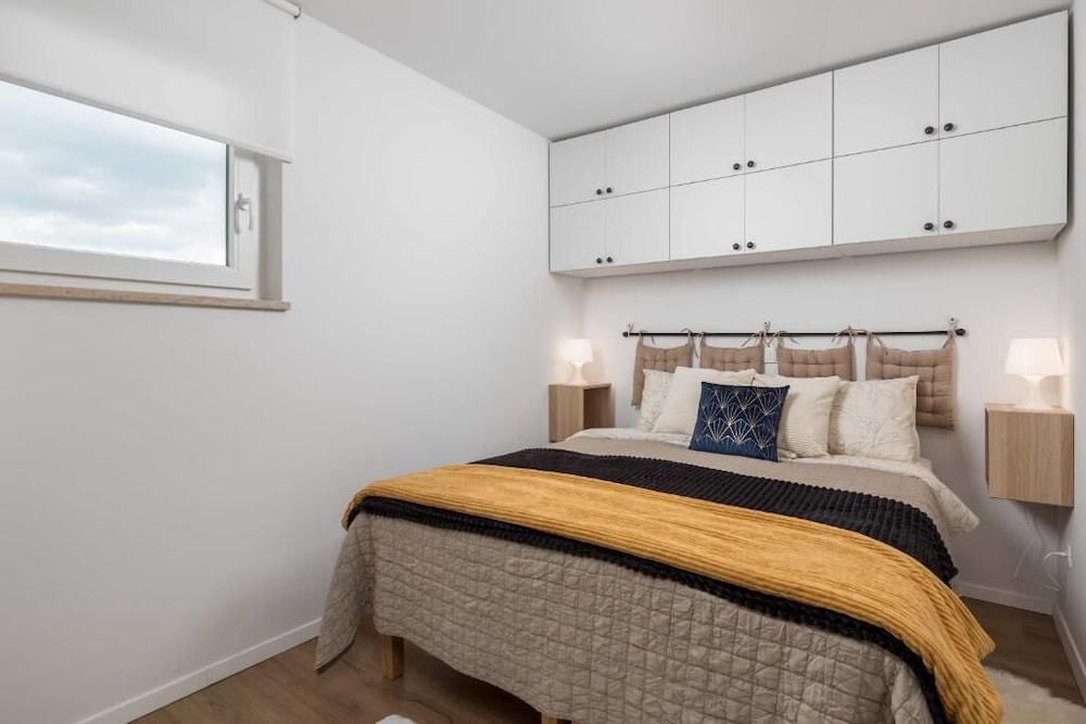 Apartments Bako