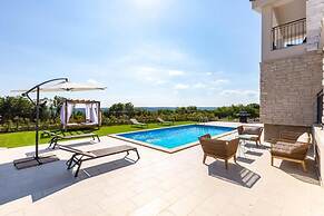 Diminici Villas