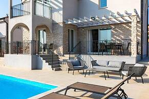 Diminici Villas