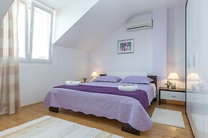 Holiday House Zita