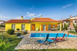 Villa Angela