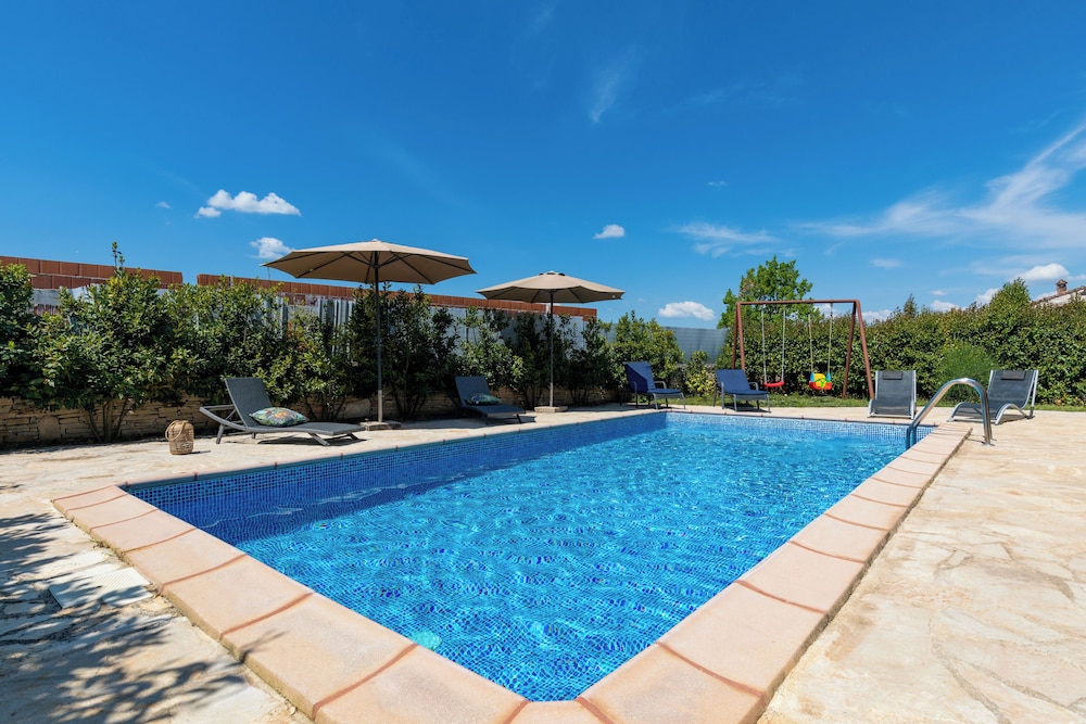 Villa Lara