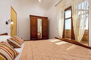Villa Lara