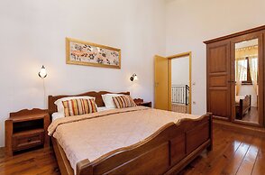 Villa Lara
