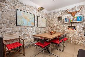 Villa Cave Romana