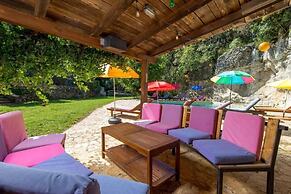 Villa Cave Romana