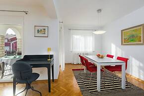 Apartment Elegant