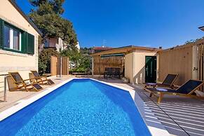Villa Ivona