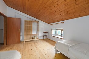 Holiday House Anna