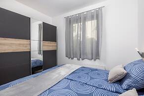 Apartment Isola